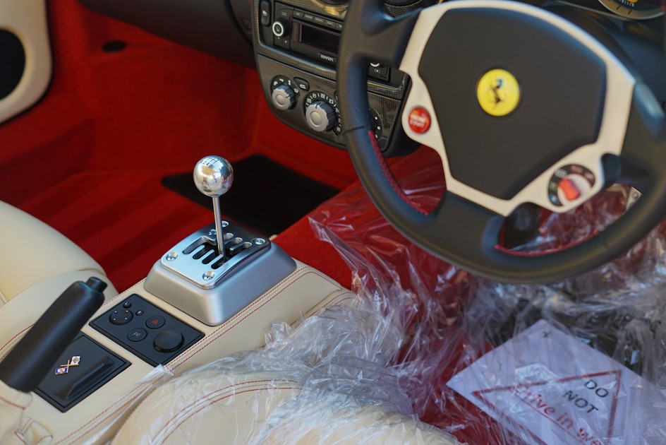 Ferrari F430 Manual Paddlup 50