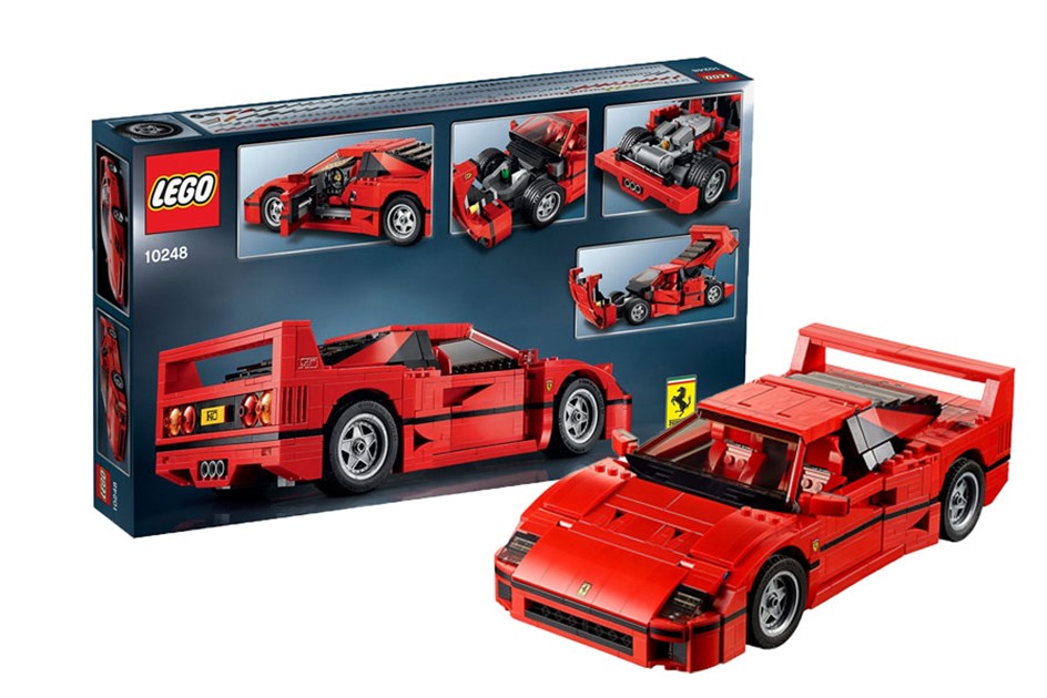 A collectable Ferrari F40 Lego Set 