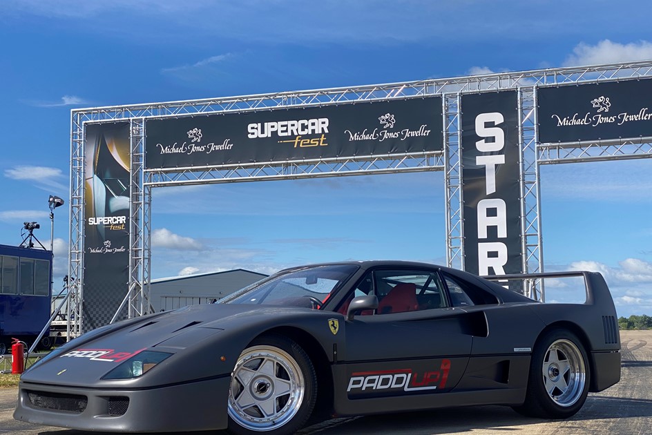 The PaddlUp branded Ferrari F40 at Supercar Fest